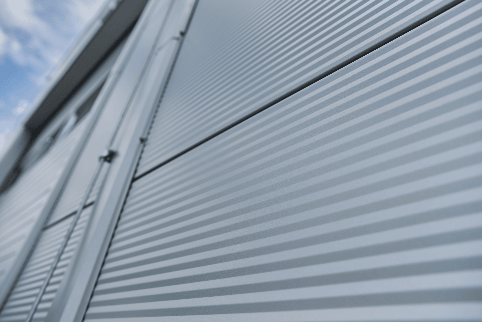 Siding Installation Calgary | Rapid Roofing | Metal Siding Installation